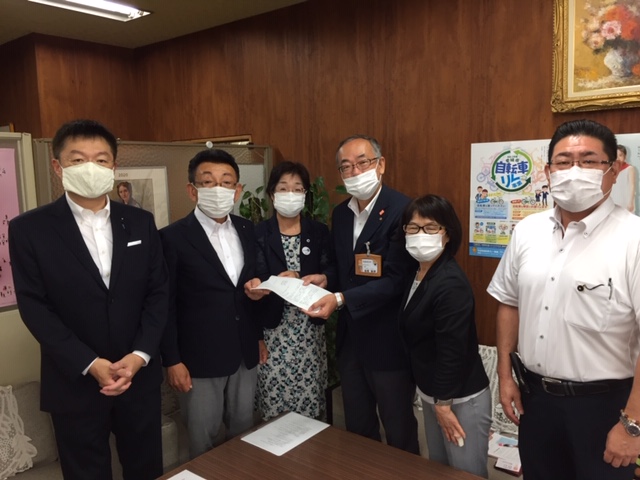 6月15日愛媛県保健福祉部長に要望書提出